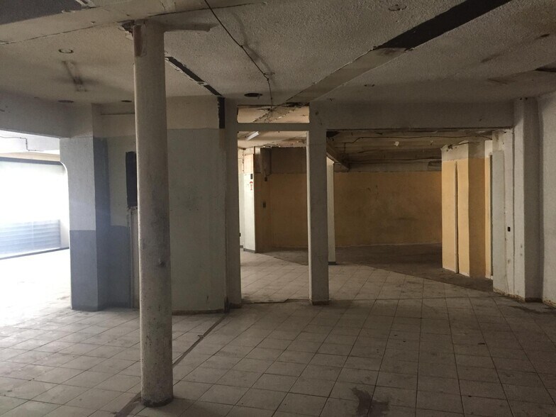 Build-to-Rent in Marseille for sale - Interior Photo - Image 2 of 8