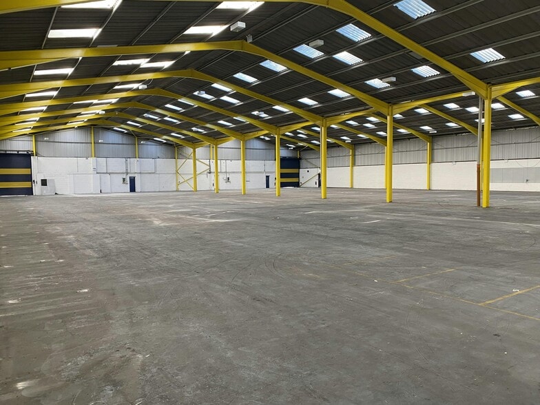 Sandbeds Trading Estate, Ossett to rent - Building Photo - Image 3 of 3