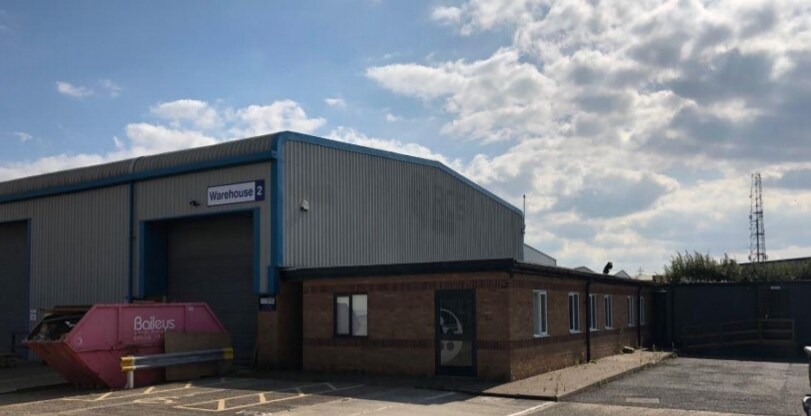 2-2a Darwin Rd, Corby for sale Primary Photo- Image 1 of 1