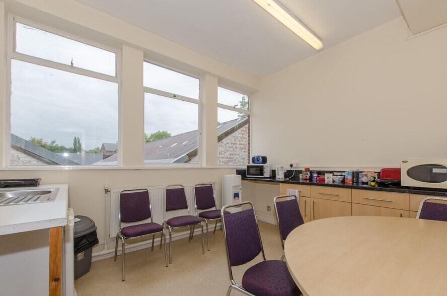 Worcester Rd, Stourport On Severn for sale - Interior Photo - Image 3 of 5