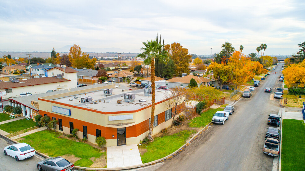 201 China Grade Loop, Bakersfield, CA for sale - Building Photo - Image 1 of 1