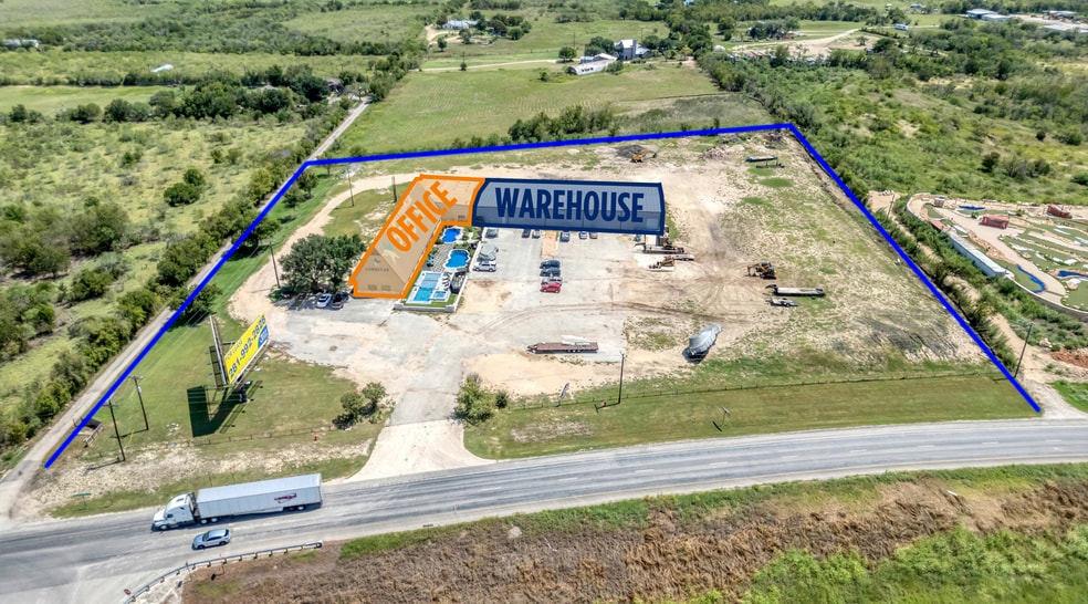 7570 IH - 35 fwy, New Braunfels, TX for sale - Building Photo - Image 2 of 12