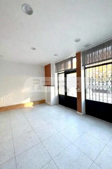 Build-to-Rent in Marseille for sale - Interior Photo - Image 3 of 6