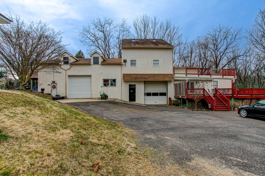 3328 Huntingdon Pike, Huntingdon Valley, PA for sale - Building Photo - Image 1 of 65