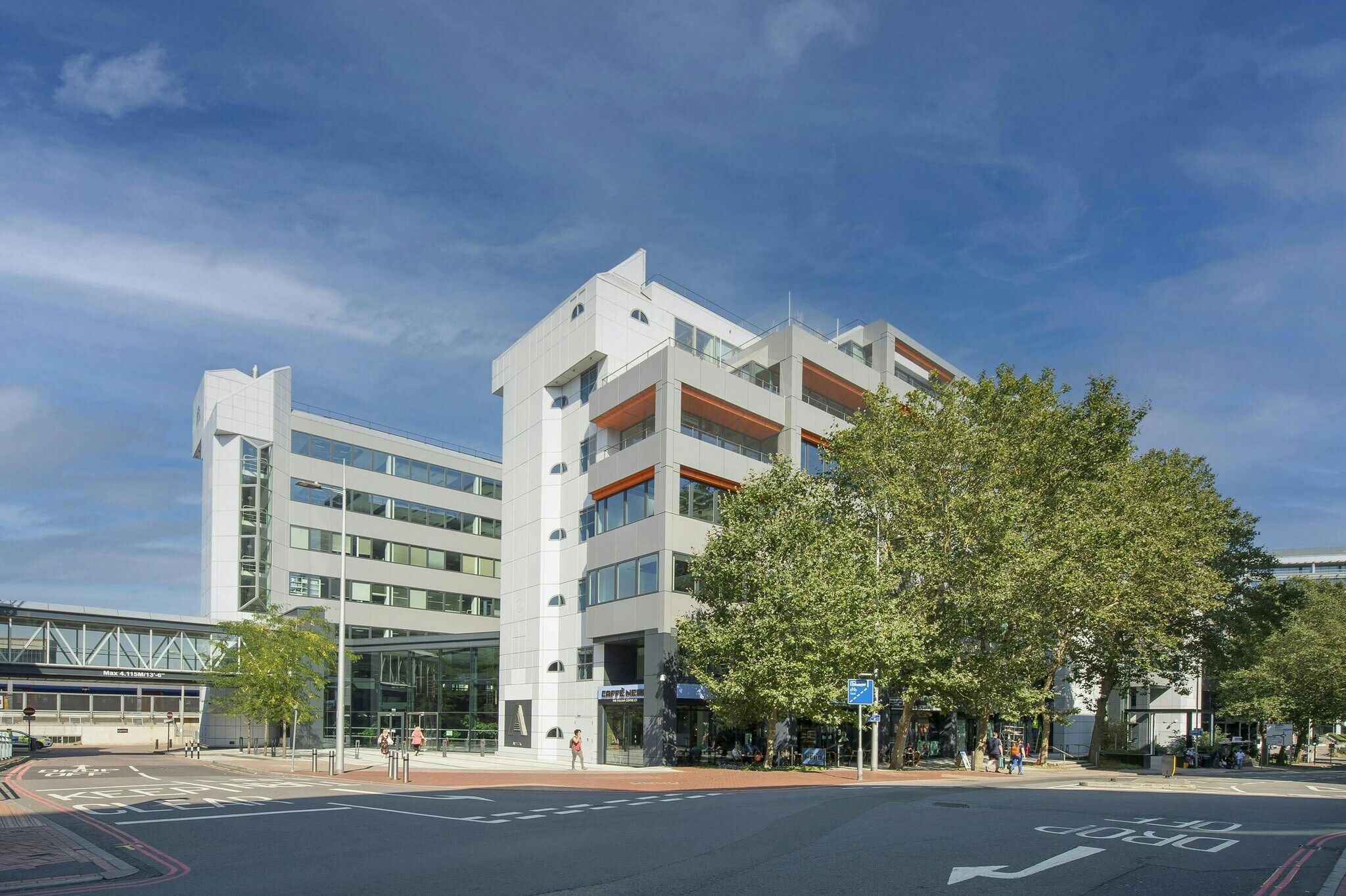 Apex, Forbury Rd, Reading to rent Primary Photo- Image 1 of 55