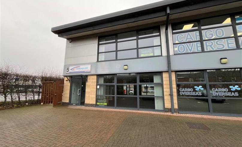 Gulpher Rd, Felixstowe to rent Building Photo- Image 1 of 1