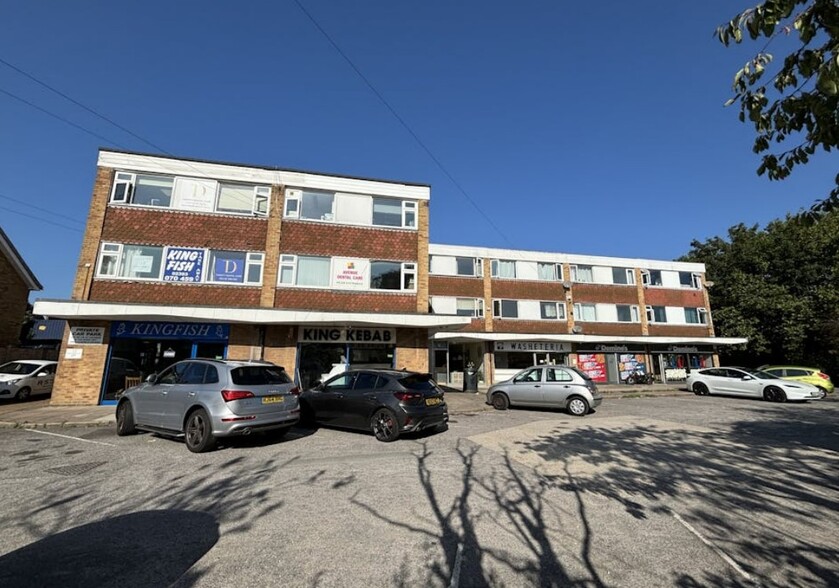 14 The Av, Gosport for rent - Building Photo - Image 1 of 4