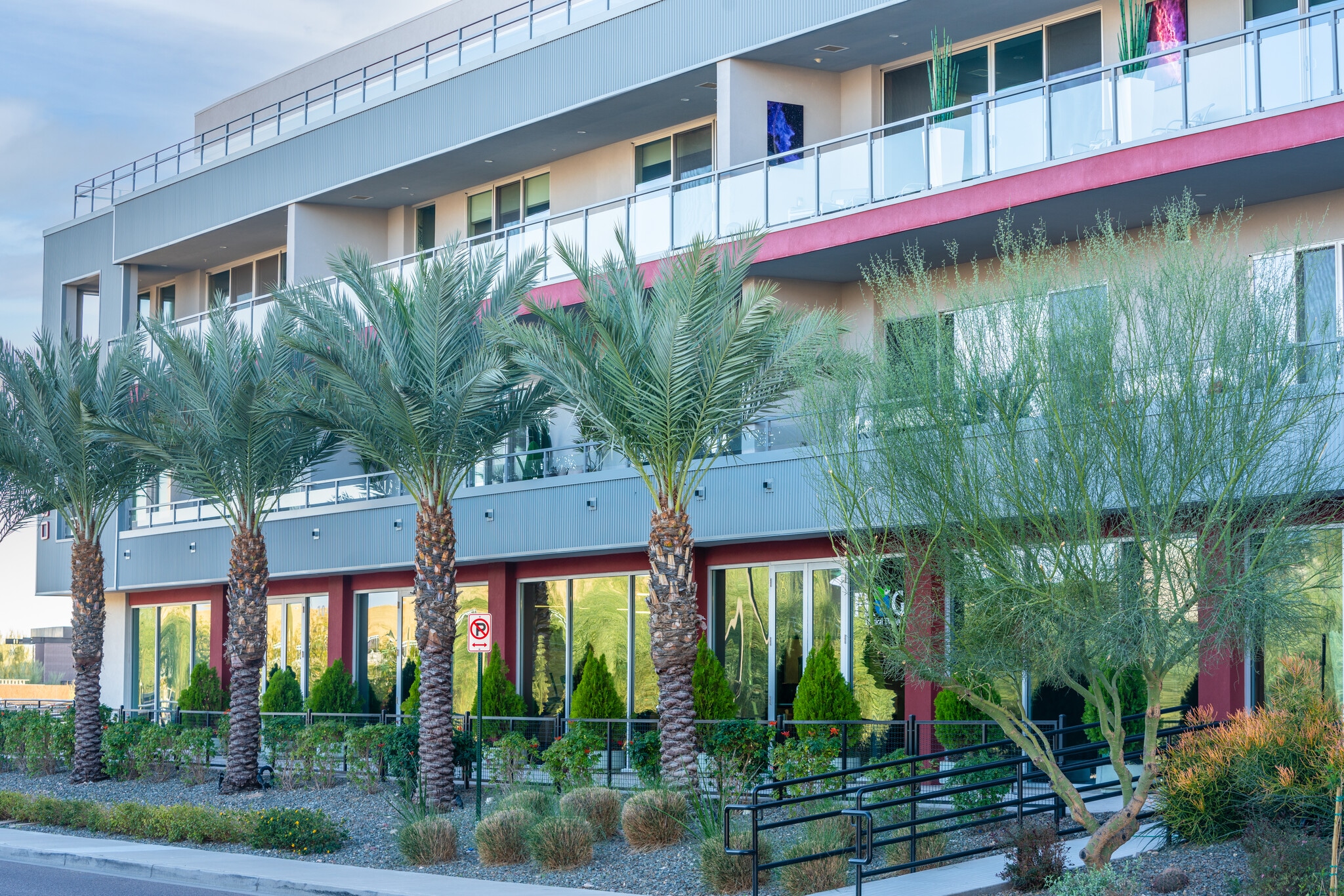 16580 N 92nd St, Scottsdale, AZ to rent Interior Photo- Image 1 of 15