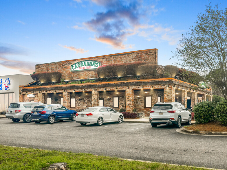 3917 Airport Blvd, Mobile, AL for sale - Building Photo - Image 1 of 4