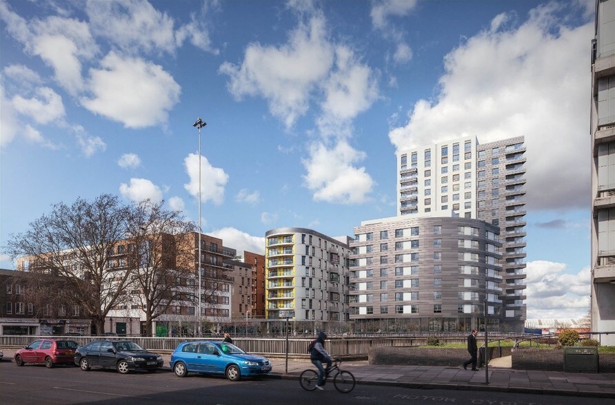 1-2 Chatham Pl, Reading for sale - Primary Photo - Image 1 of 1