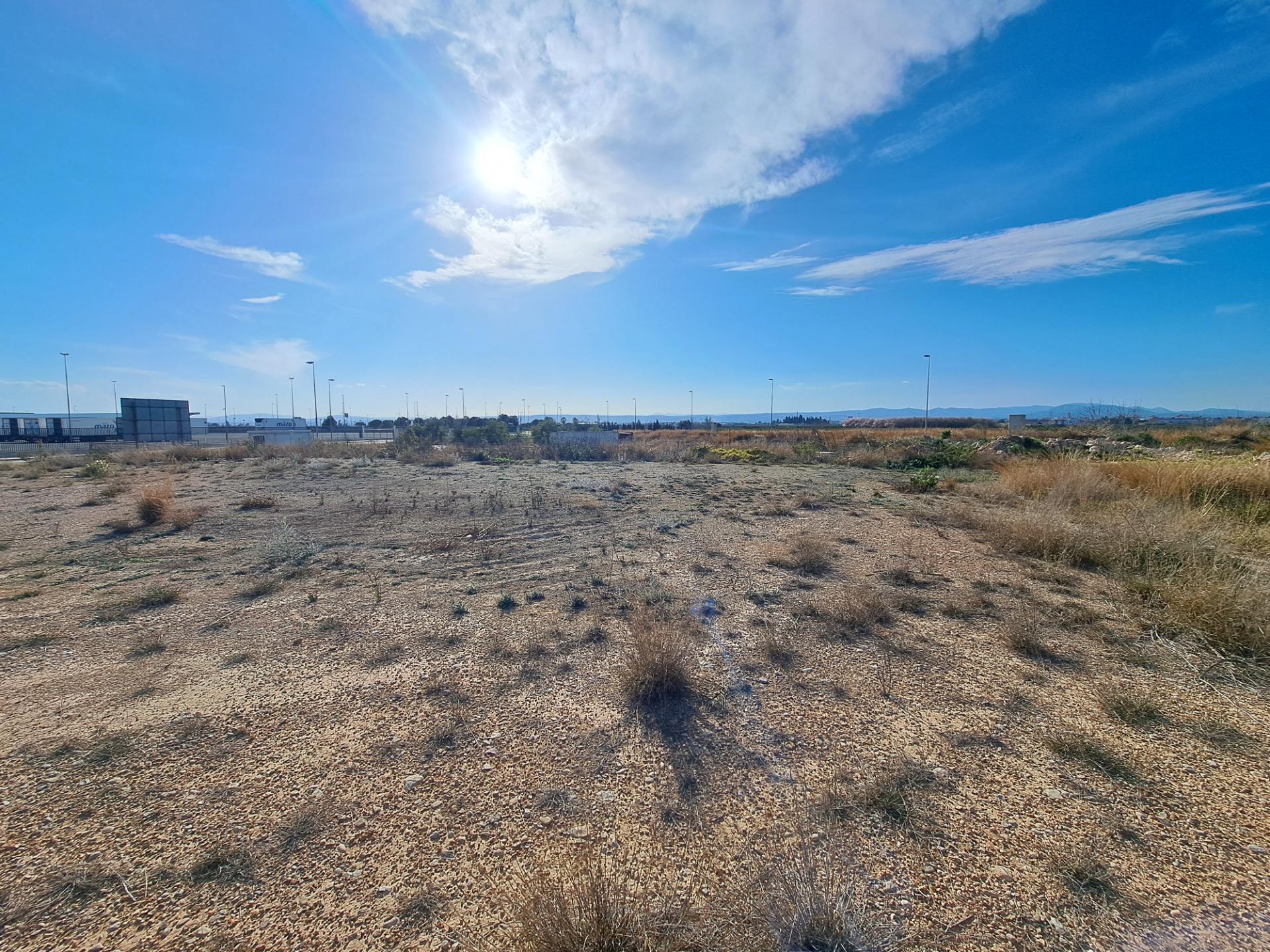 Industrial in Alzira for sale Building Photo- Image 1 of 11