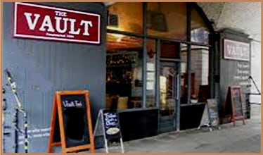 1-12 Tower Hill Ter, London to rent Interior Photo- Image 2 of 2