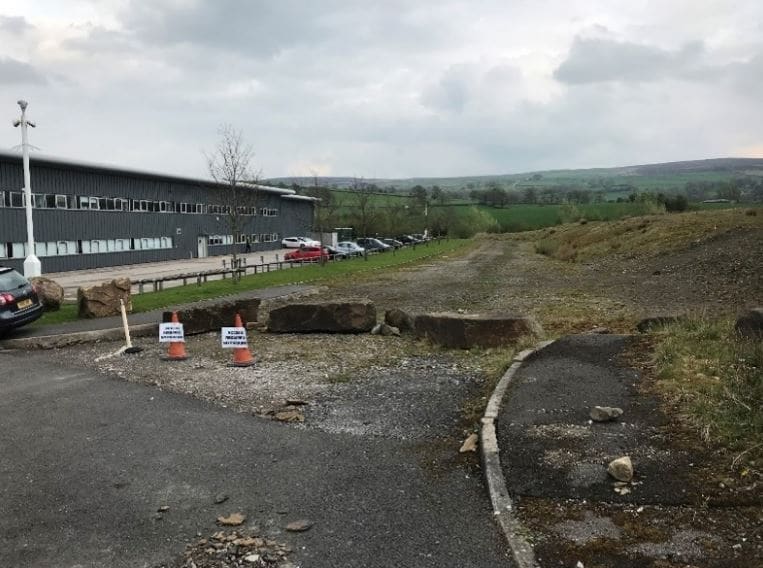 West Craven Dr, Barnoldswick for sale - Primary Photo - Image 1 of 2