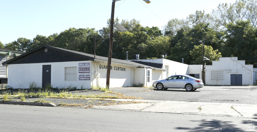 408 Stokes Ave, Ewing, NJ for sale - Primary Photo - Image 1 of 1