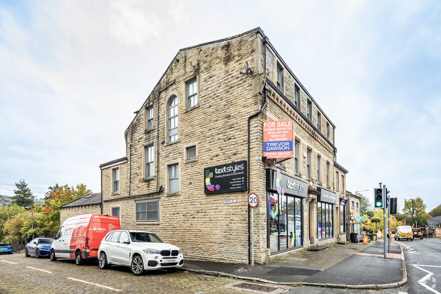 115-117 Albert Rd, Colne for sale - Building Photo - Image 2 of 3