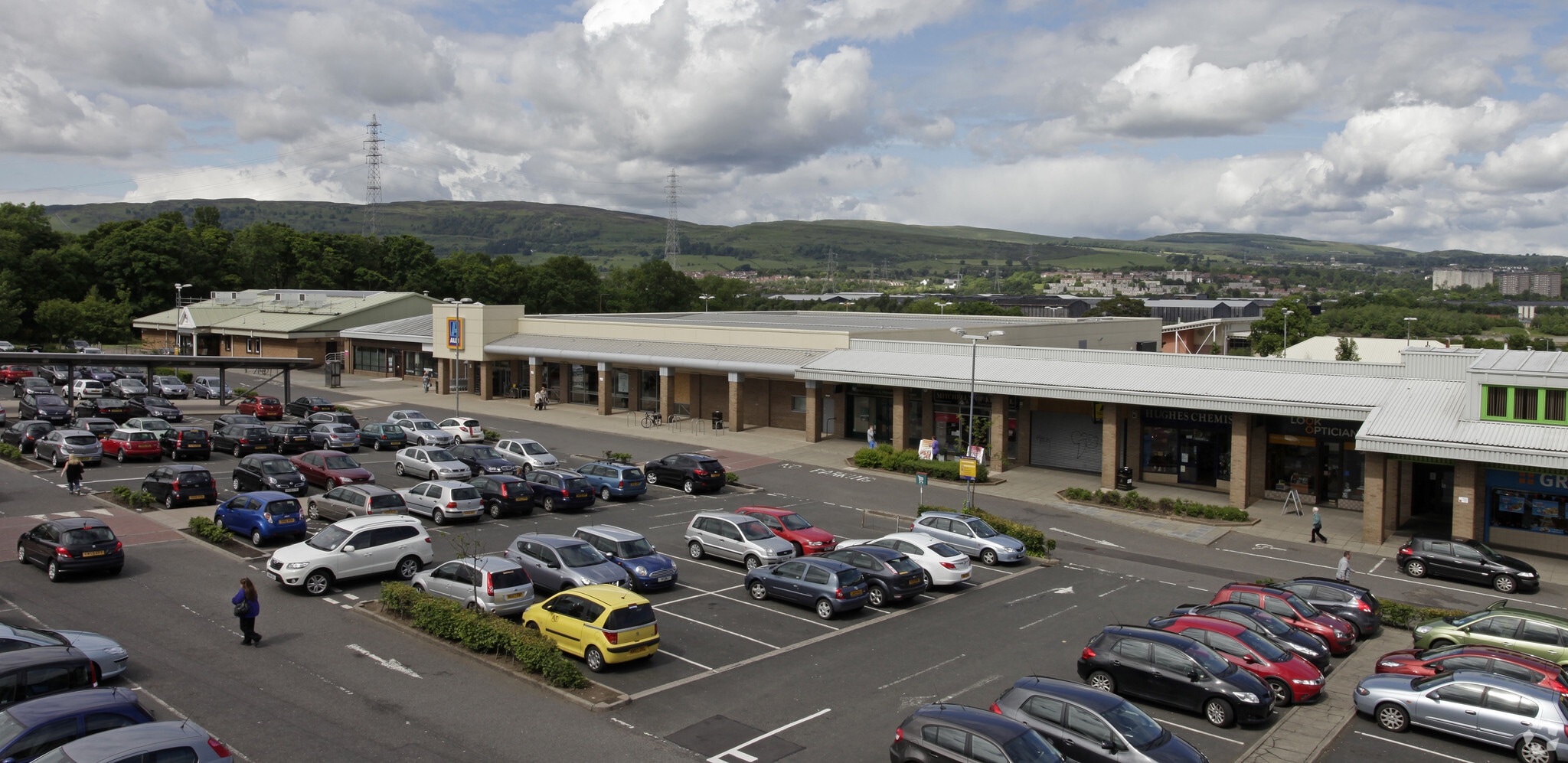 Bridgewater Pl @ Units 1-13C & 16-16B, Erskine for sale Primary Photo- Image 1 of 6