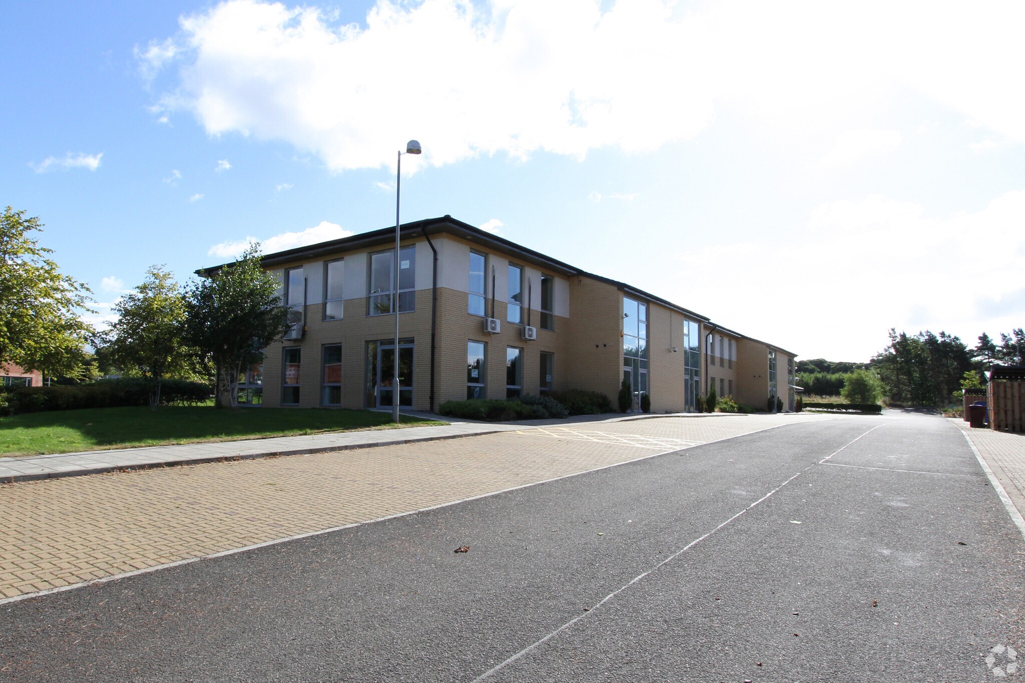 Viking Way, Rosyth for sale Primary Photo- Image 1 of 1