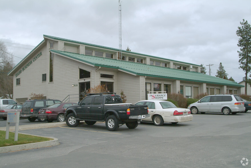 810 N Henry St, Post Falls, ID for rent - Building Photo - Image 2 of 46