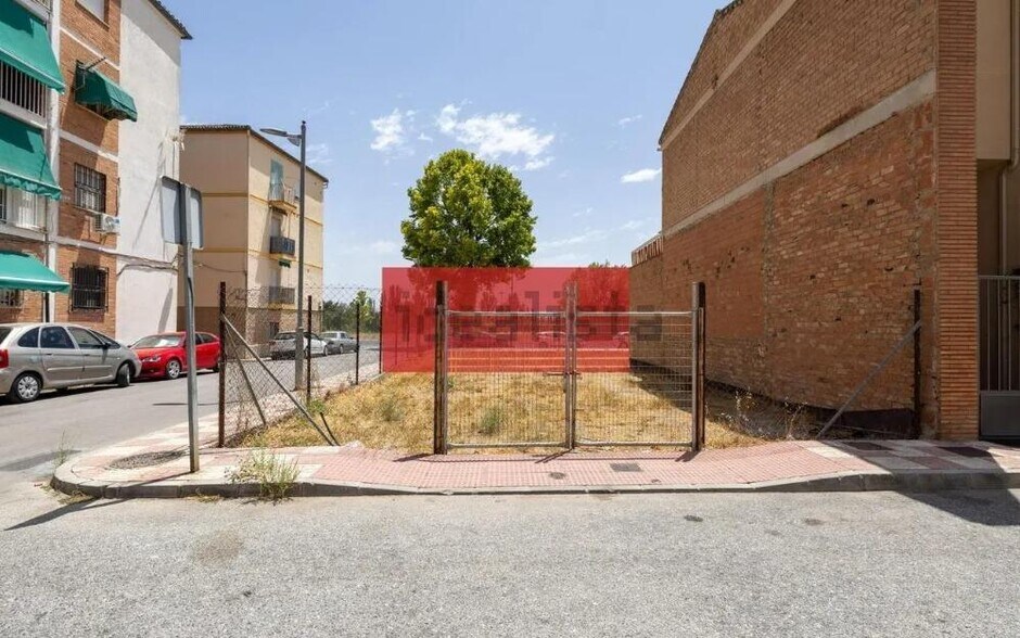 Calle Lindaraja, 2-2, Pinos Puente, Granada for sale - Building Photo - Image 3 of 12