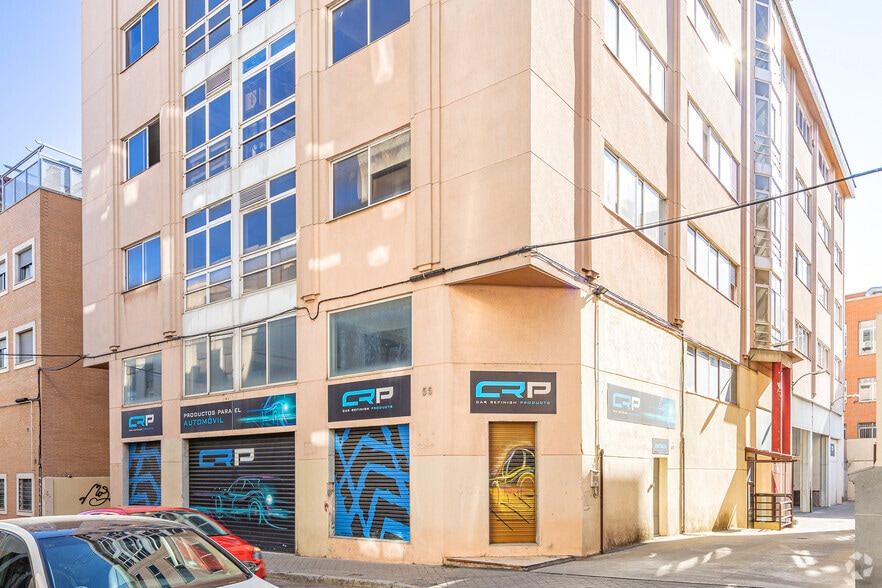 Office in Madrid, Madrid for sale - Building Photo - Image 2 of 2