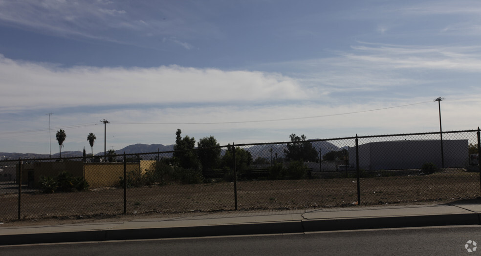 Rialto Ave, San Bernardino, CA for sale - Primary Photo - Image 1 of 1