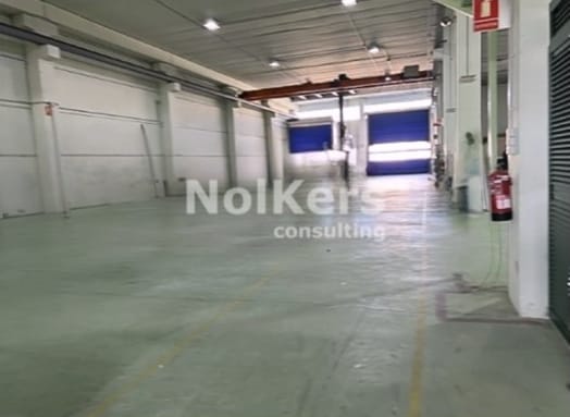 Industrial in Montcada i Reixac, Barcelona to rent - Interior Photo - Image 1 of 3