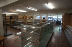 1324-1326 High Rd, London to rent - Interior Photo - Image 2 of 32
