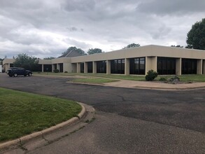 913 1st Ave, Chippewa Falls, WI for sale Building Photo- Image 1 of 2