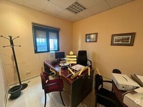 Office in Villanueva del Pardillo, MAD for rent Interior Photo- Image 2 of 9