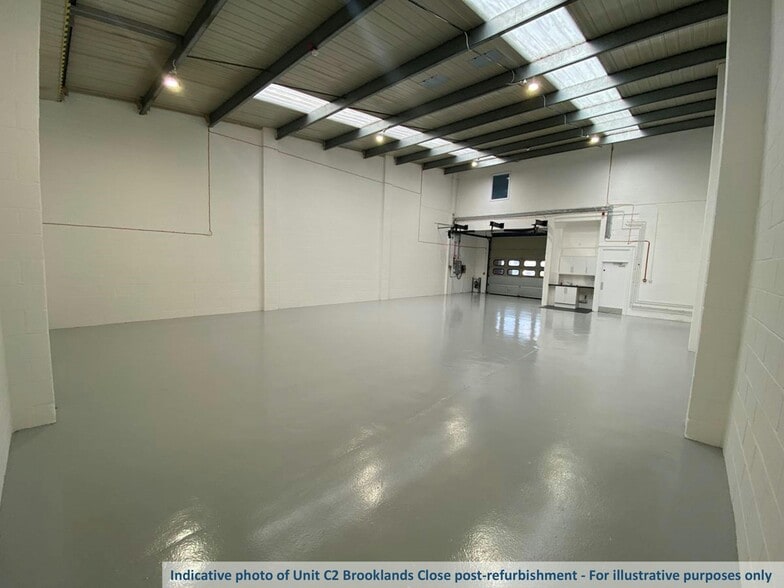 Brooklands Clos, Sunbury On Thames to rent - Building Photo - Image 3 of 11