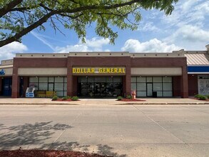 2001-2017 5th St, Silvis, IL to rent Building Photo- Image 1 of 2