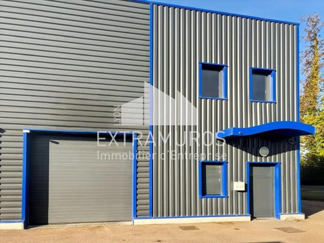 Light Industrial in Miribel to rent Building Photo- Image 1 of 10