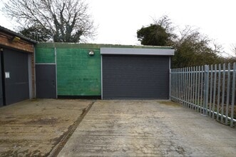 Harrison Dr, Braintree to rent Building Photo- Image 2 of 5