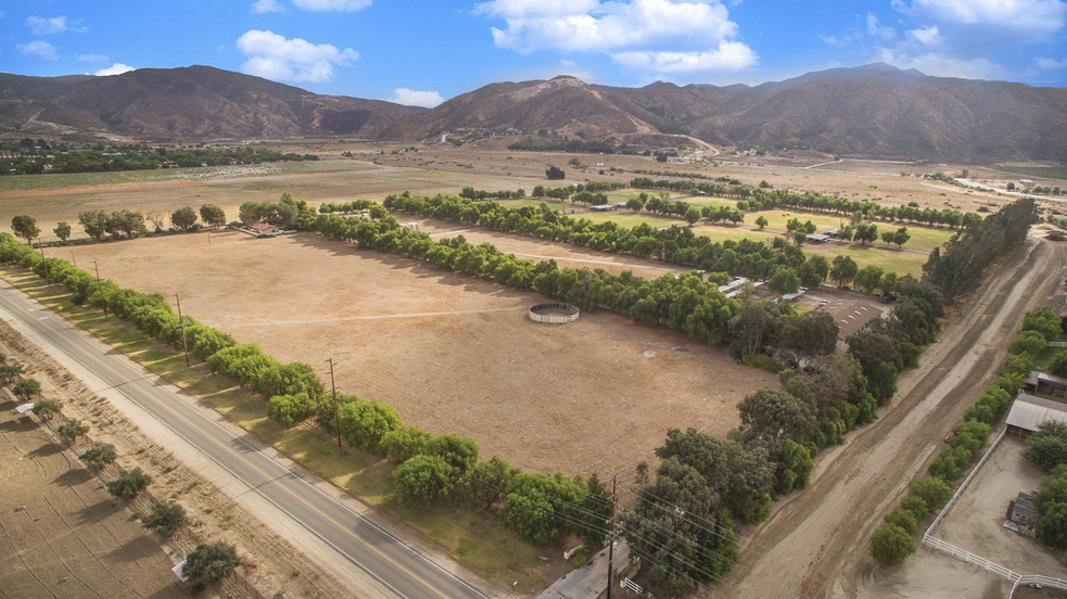 35675 De Portola Rd, Temecula, CA for sale - Building Photo - Image 1 of 1