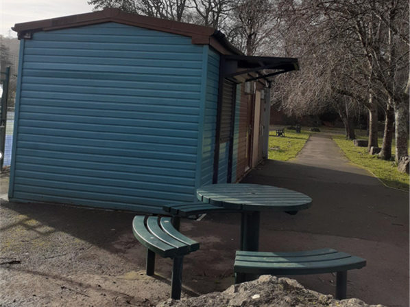 Caerphilly Rd, Ystrad Mynach for sale Primary Photo- Image 1 of 1