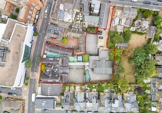 208 208 St. Ann's Hill, Wandsworth Hl, London, LND - AERIAL map view - Image1