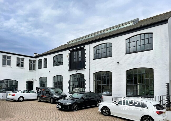 More details for 158 Hurlingham Rd, London - Office for Sale