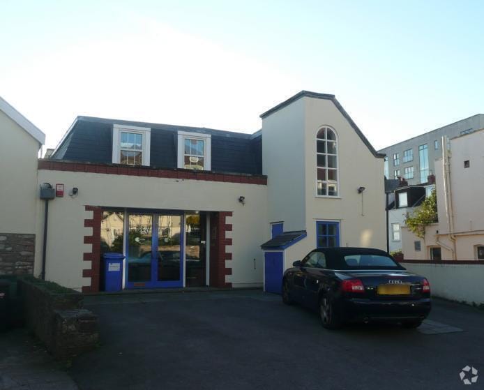 21 High St, Bristol for sale - Primary Photo - Image 1 of 3
