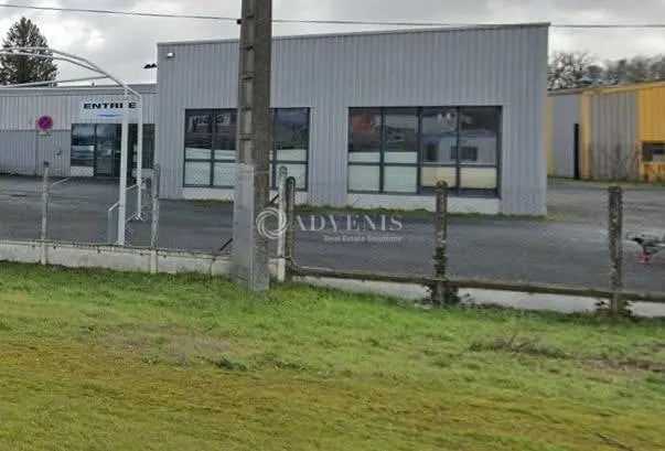 Vente Commerce 1 245 m² - Photo 1