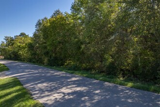 0 Lakeland Dr, Liberty, TX for sale Primary Photo- Image 1 of 13