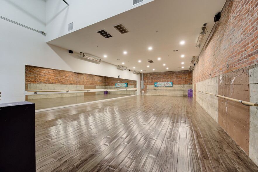 3 NE 8th St, Oklahoma City, OK for sale - Interior Photo - Image 1 of 1