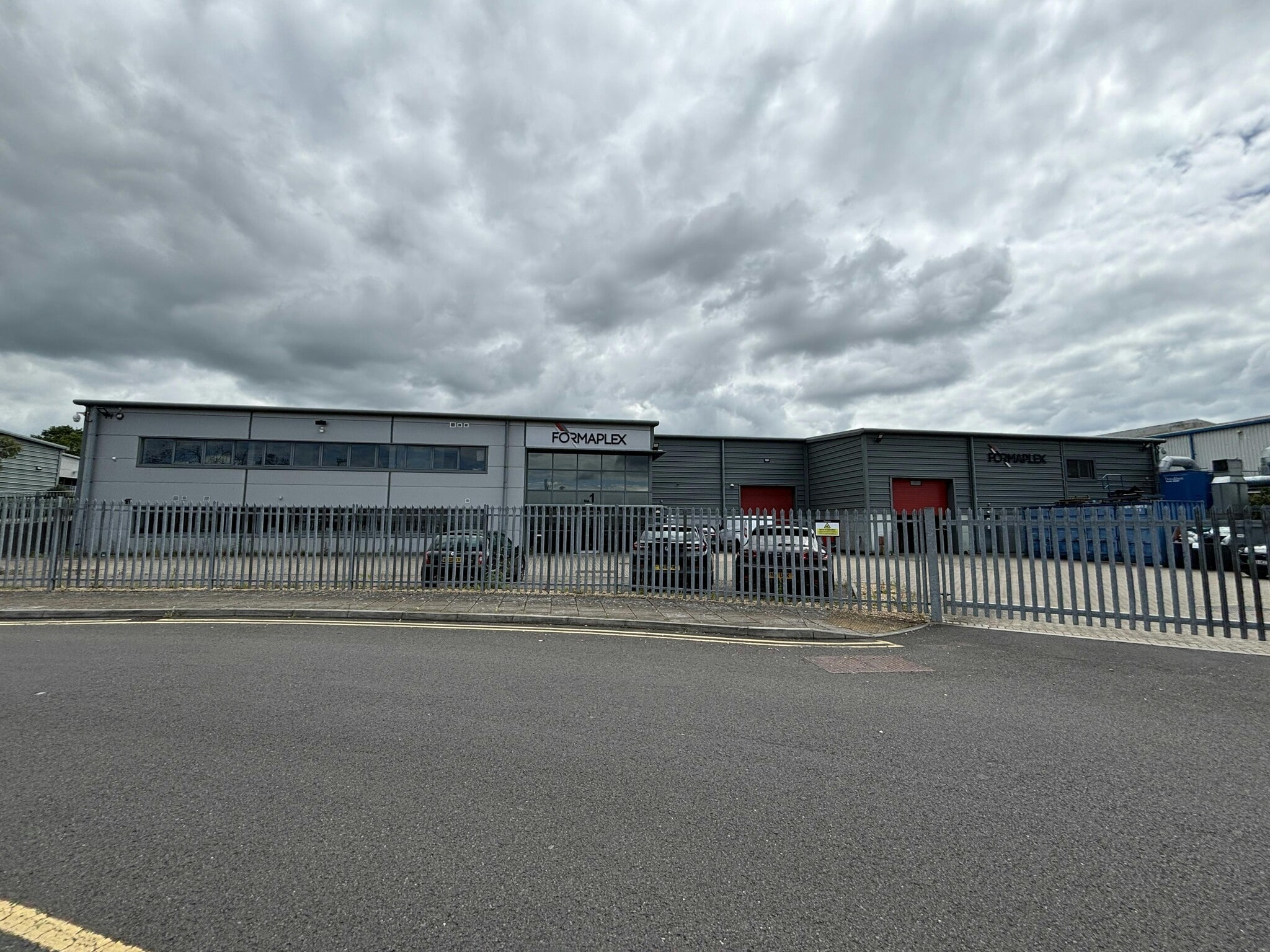 14 Downley Rd, Havant for sale Building Photo- Image 1 of 36