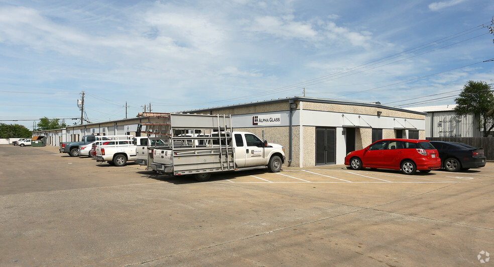 5214 Burleson Rd, Austin, TX for sale - Primary Photo - Image 1 of 1