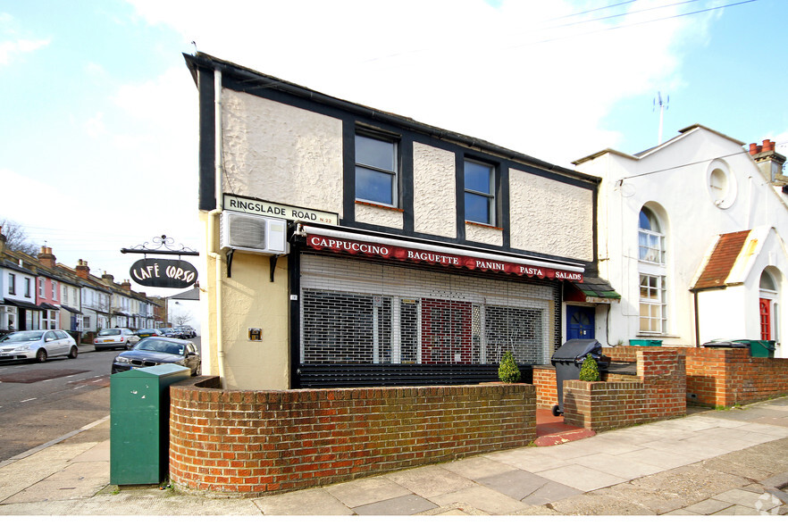 1B Ringslade Rd, London for sale - Building Photo - Image 3 of 11