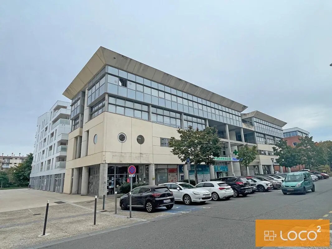 27 Allée Du Roussillon, Colomiers to rent Building Photo- Image 1 of 10