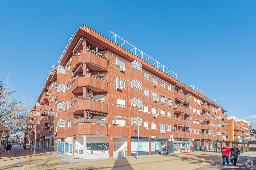 Calle Mercurio, 6, Valdemoro, Madrid for rent - Primary Photo - Image 1 of 2