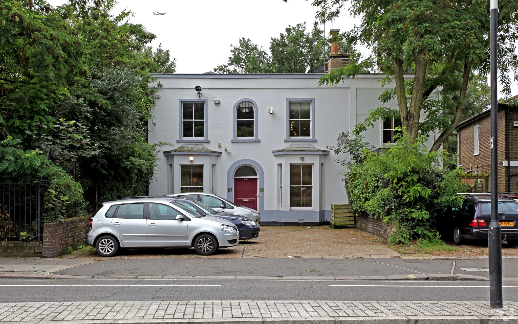 261 Goldhawk Rd, London for sale Primary Photo- Image 1 of 1