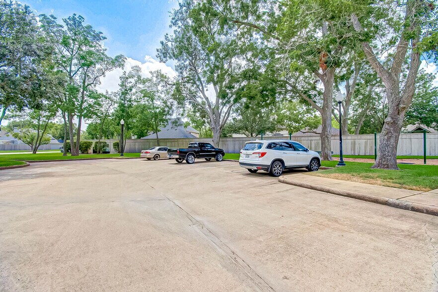 3777 Sienna Pky, Missouri City, TX for sale - Building Photo - Image 1 of 1