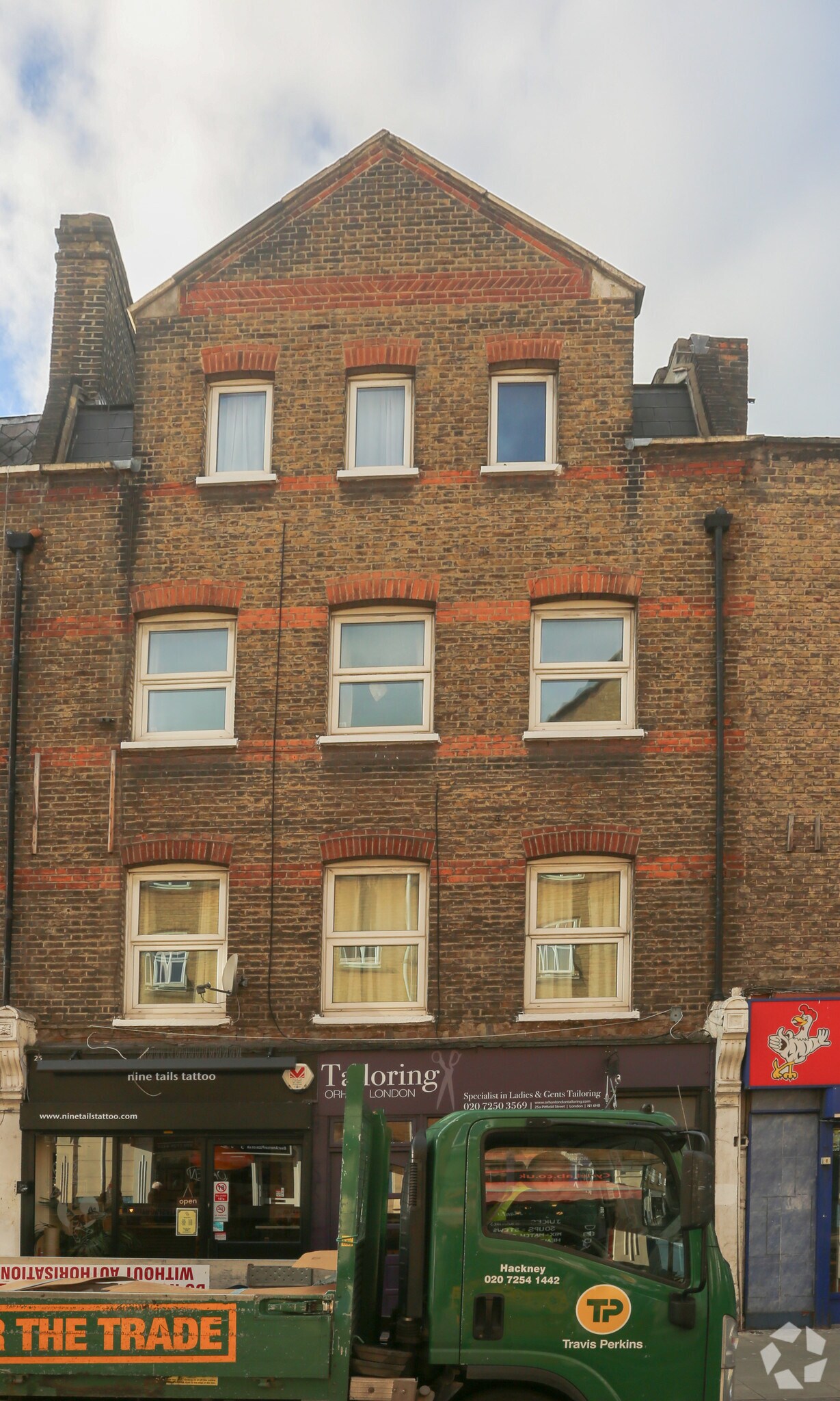 27 Pitfield St, London for sale Primary Photo- Image 1 of 4