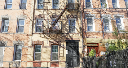 417 Menahan St, Brooklyn, NY for sale Primary Photo- Image 1 of 5